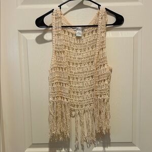 Demanding Cotton Crochet Fringe Vest Lightweight Open Tan Cream Ivory Boho S